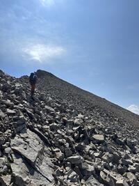 Antecime et pas la dernière, mais pourquoi ce nom de Rochail ? Antecime et pas la dernière, mais pourquoi ce nom de Rochail ?
