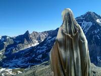 La vierge du sommet La vierge du sommet