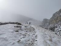 Et ben non , de pire en pire , arrêt à l'Agnellerie. Et ben non , de pire en pire , arrêt à l'Agnellerie.